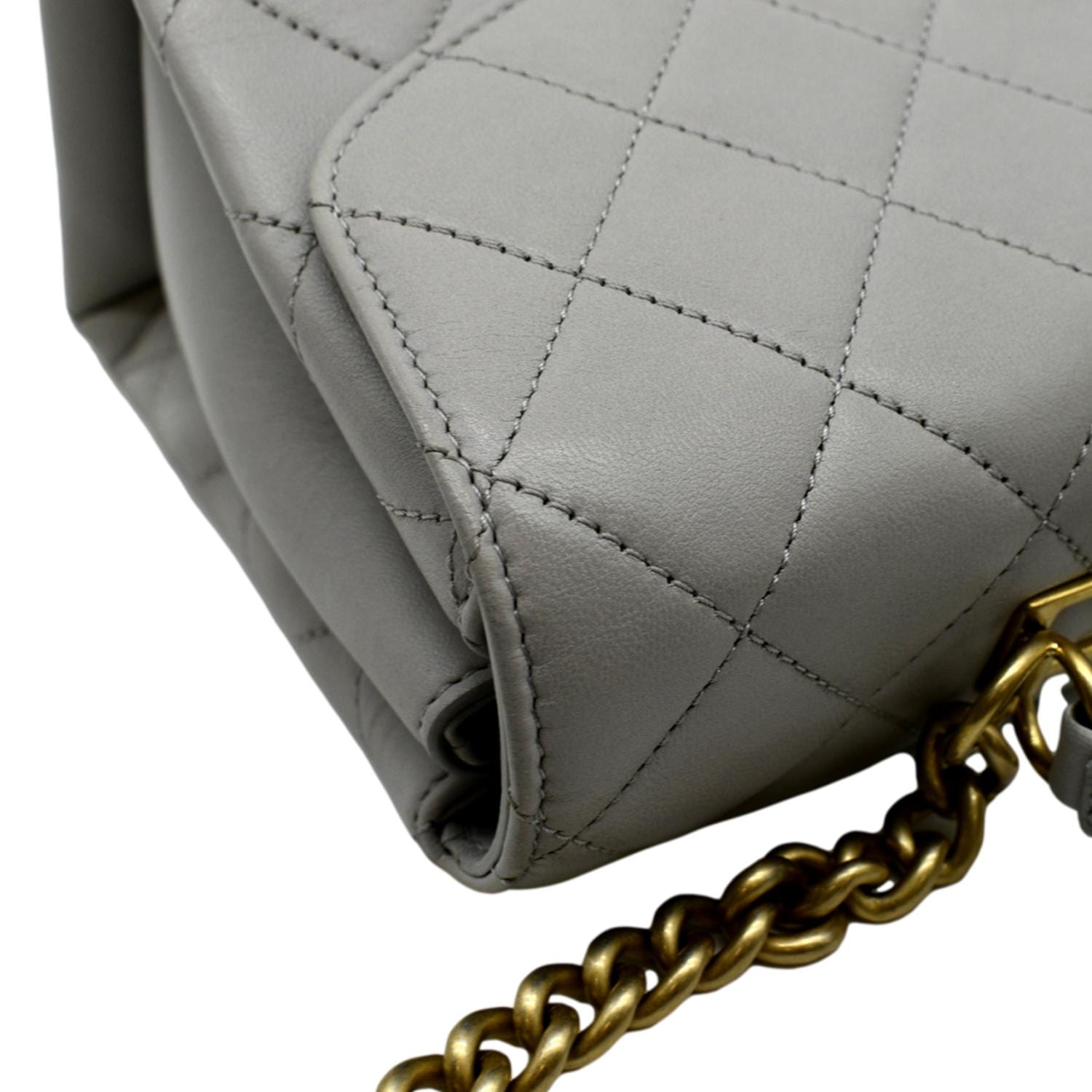 CHANEL Lambskin Quilted Large Chanel 19 Flap Grey 1256406
