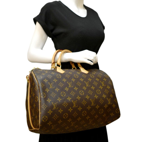LOUIS VUITTON Speedy 35 Bandouliere Monogram Canvas Shoulder Bag Brown