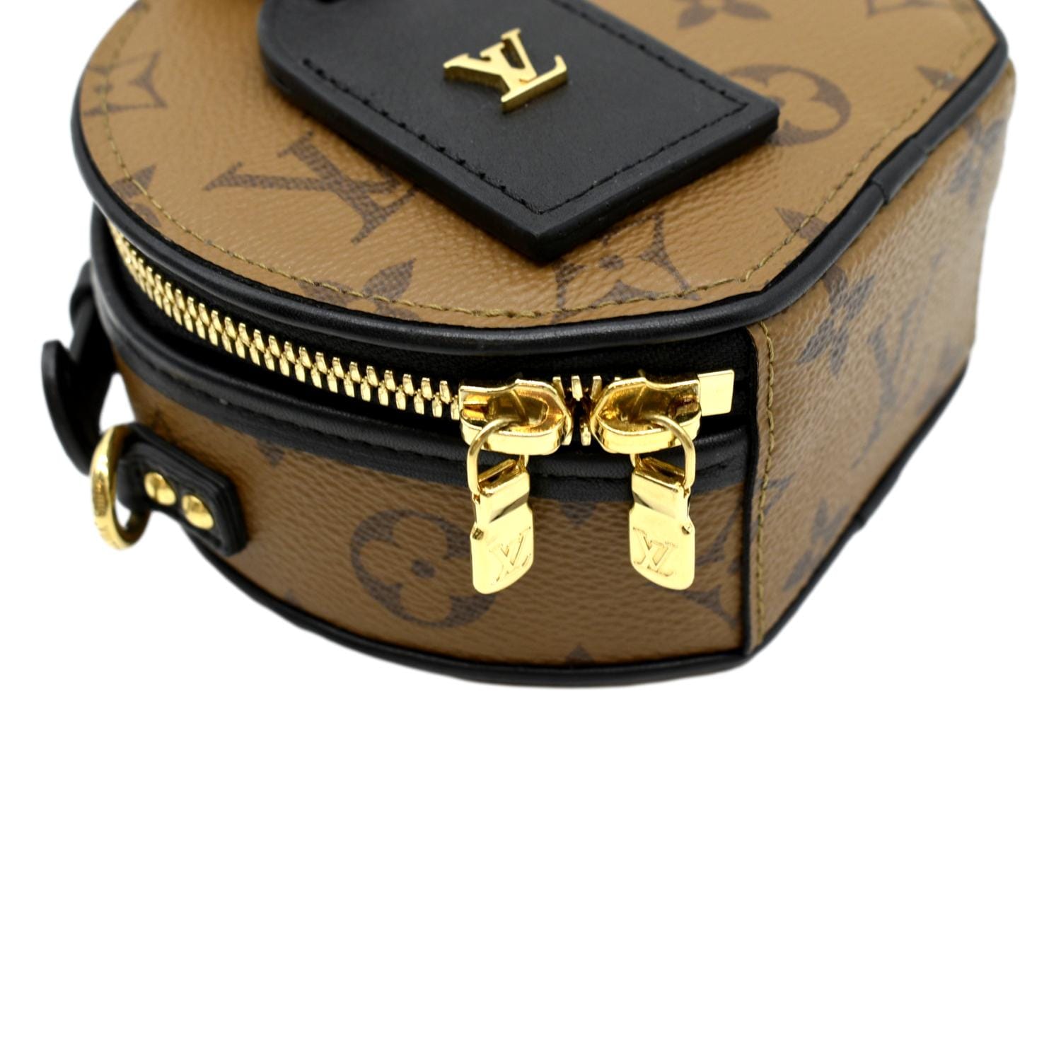 Louis Vuitton Petite Boite Chapeau Shoulder Bag