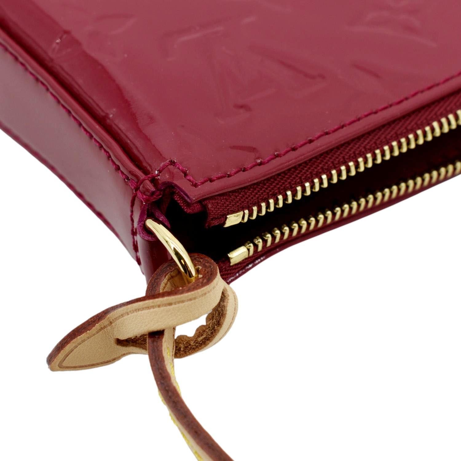 LOUIS VUITTON Pochette Accessoires Monogram Vernis Pouch Bag Red