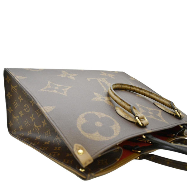 LOUIS VUITTON Onthego GM Giant Monogram Canvas Tote Shoulder Bag Brown