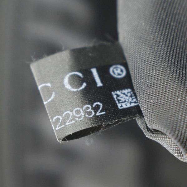 GUCCI Zipper Web GG Supreme Canvas Tote Shoulder Bag Black 359261