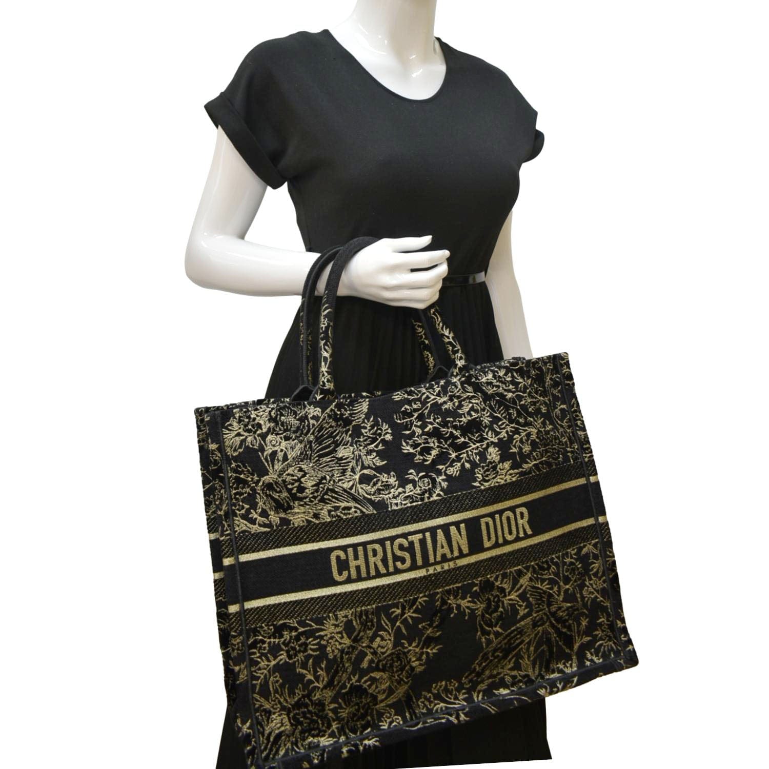 CHRISTIAN DIOR BOOK TOTE LIMITED EDITION, EMBROIDERED COTTON Bag