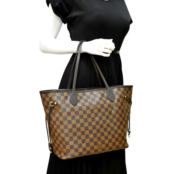 LOUIS VUITTON Neverfull MM Damier Ebene Tote Bag Rose Ballerine