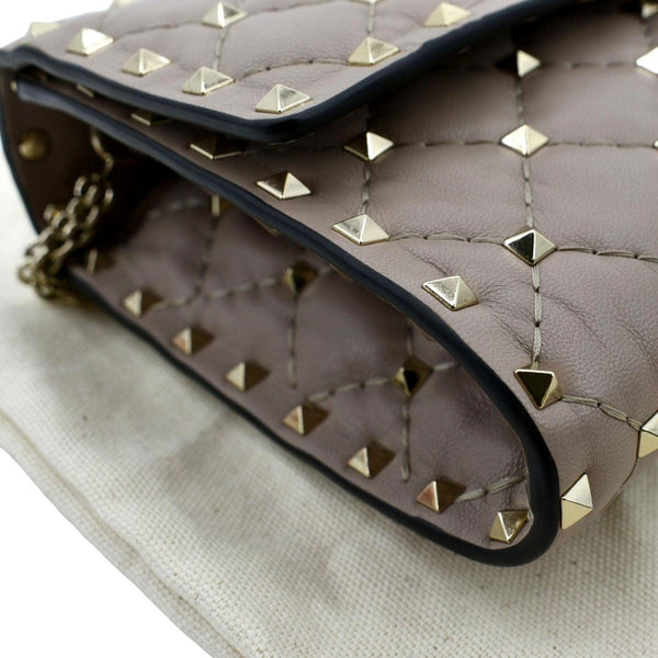 VALENTINO Rockstud Spike Quilted Leather Crossbody Chain Bag Poudre