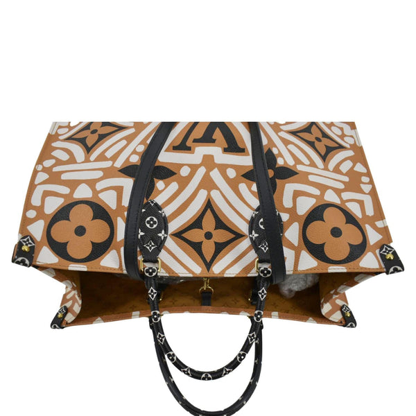 LOUIS VUITTON Onthego GM Crafty Monogram Giant Canvas Shoulder Bag Caramel