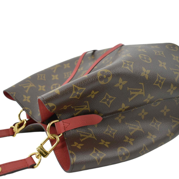 LOUIS VUITTON Neonoe Monogram Canvas Shoulder Bag Poppy