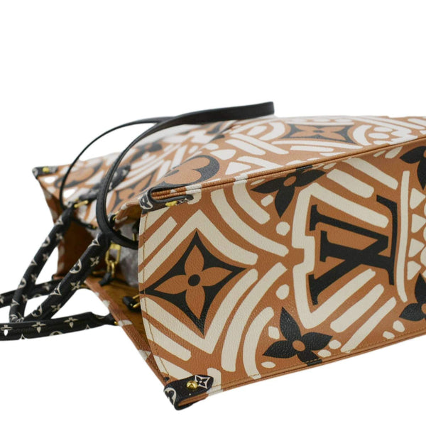 LOUIS VUITTON Onthego GM Crafty Monogram Giant Canvas Shoulder Bag Caramel