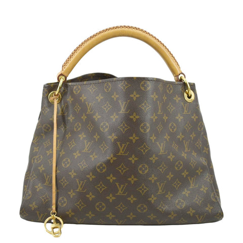 The Louis Vuitton Artsy GM is a rare find. If you love a big bag this