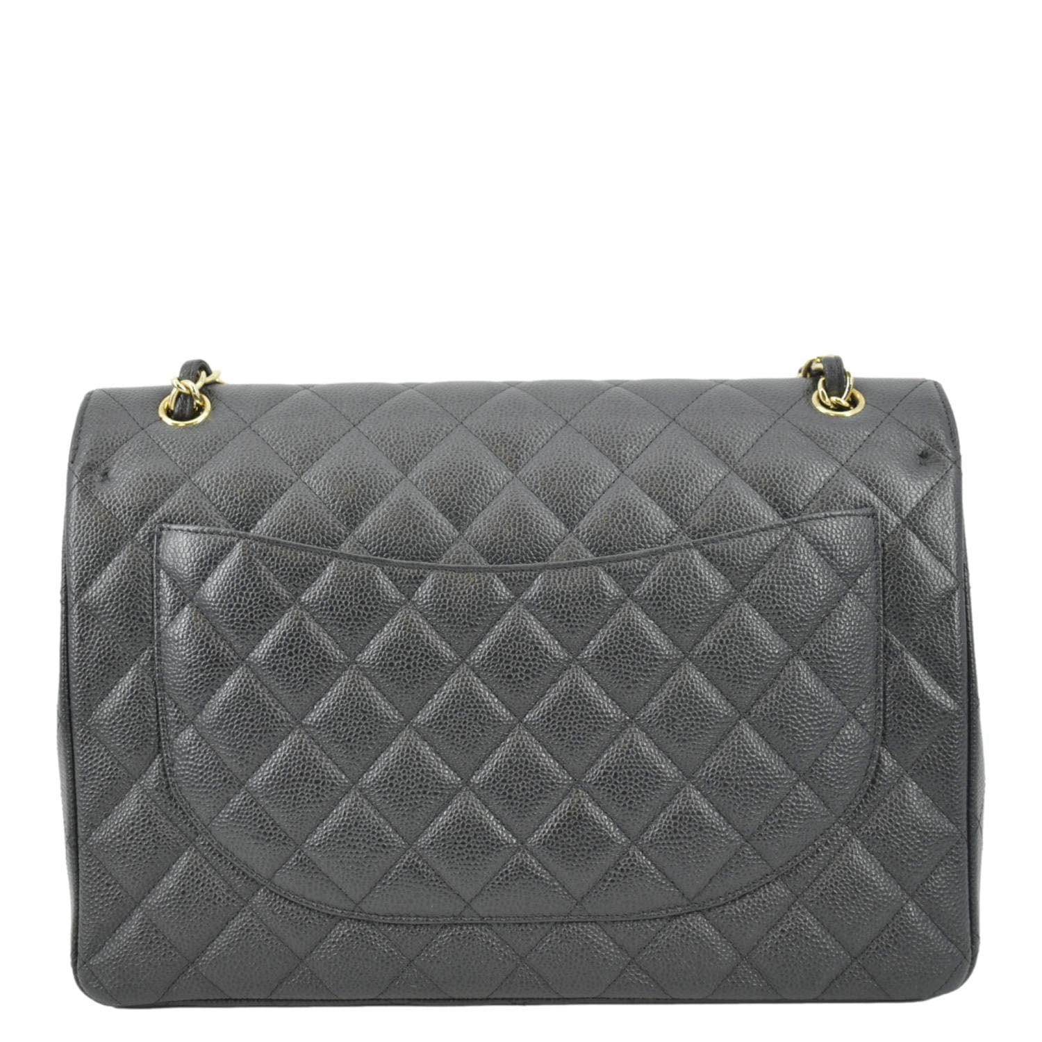 ✖️PENDING✖️ Chanel Classic Quilted Jumbo Double Flap Black
