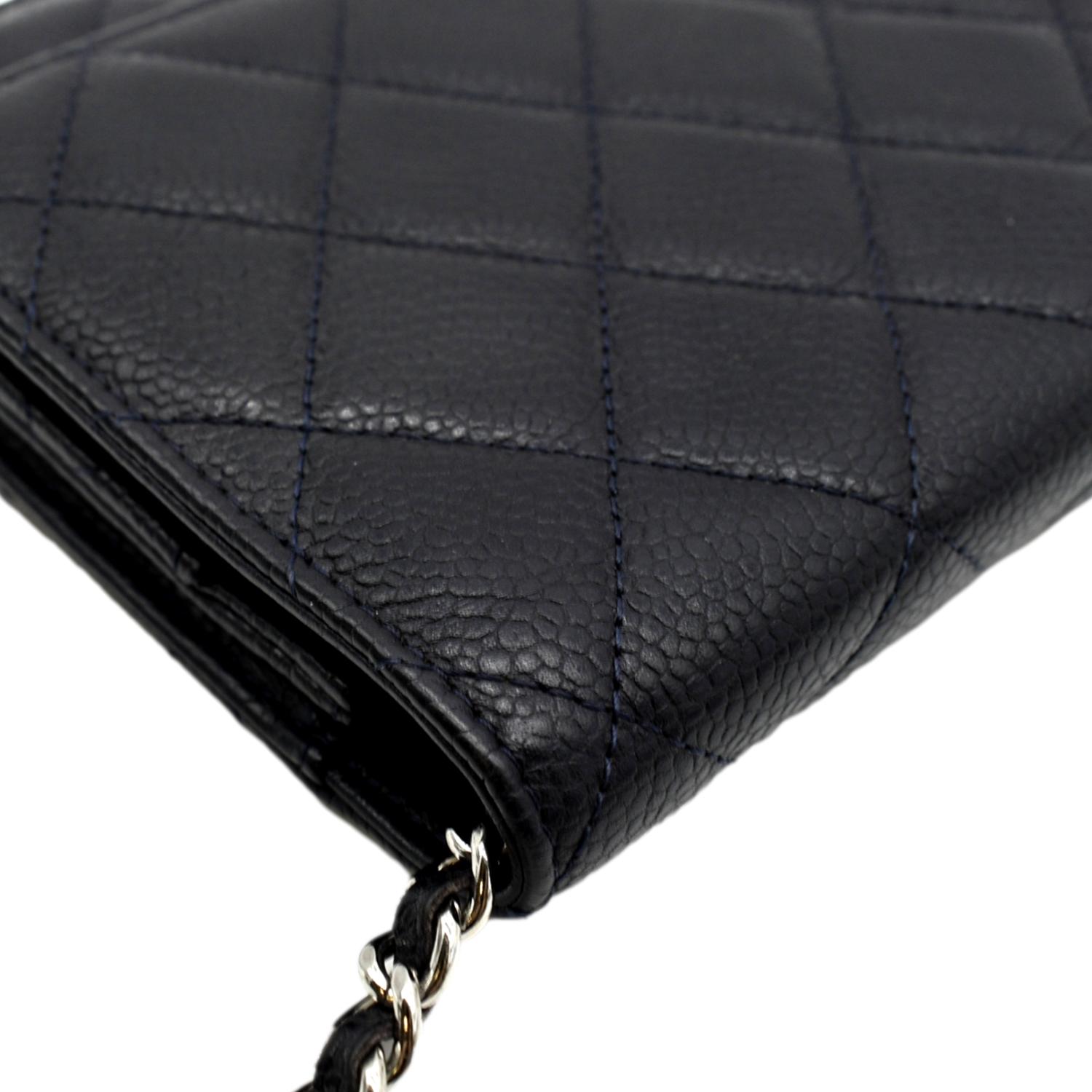 Wallet on chain timeless/classique leather crossbody bag Chanel Navy in  Leather - 34062896