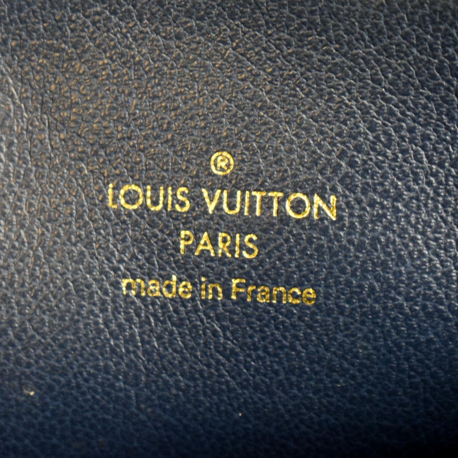 Louis Vuitton Monogram Emboss Coussin-MM M57783 MI0231