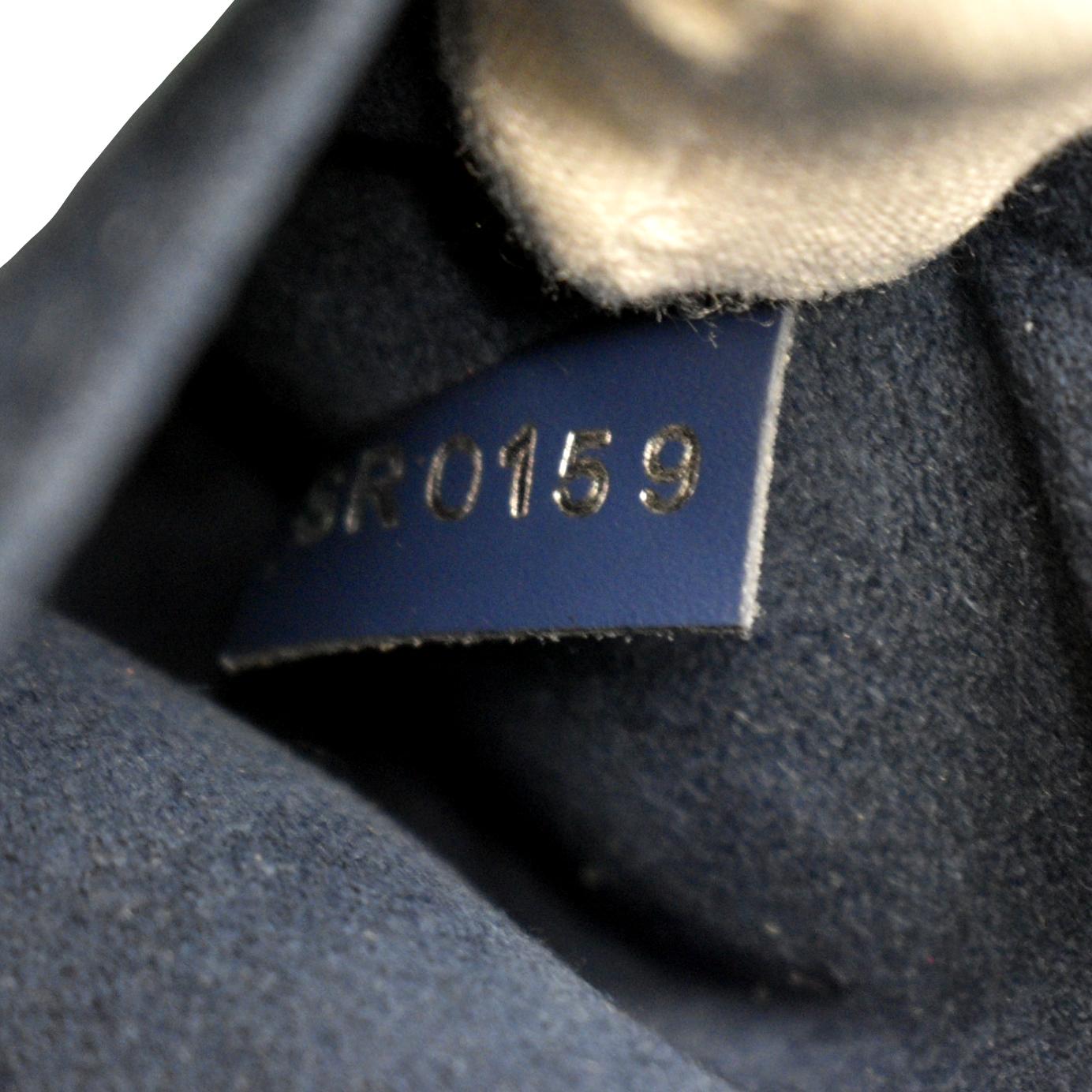 Louis Vuitton EPI NeoNoe Bb Shoulder Bag