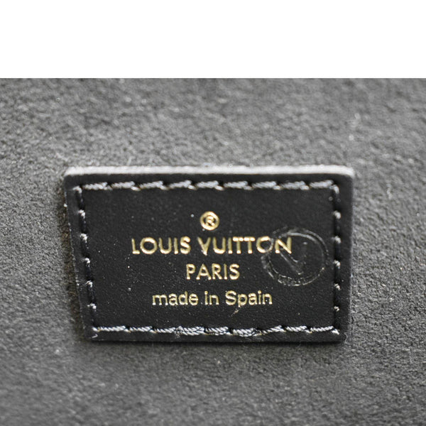 LOUIS VUITTON Dauphine MM Epi Leather Shoulder Bag Black
