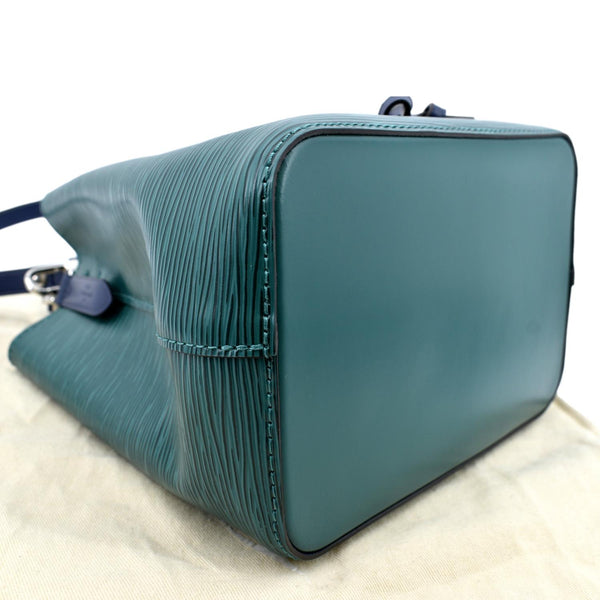 LOUIS VUITTON NeoNoe BB Epi Leather Shoulder Bag Emerald Green Indigo