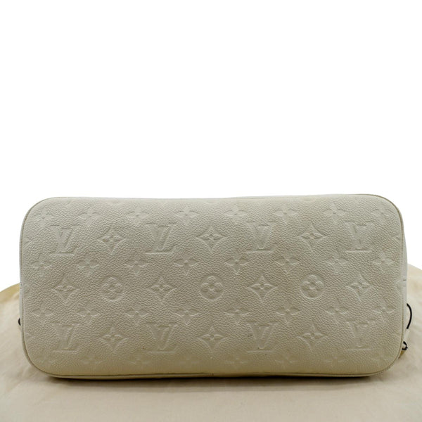 Louis Vuitton Neverfull MM Monogram Empreinte Tote Bag in Beige color - Bottom