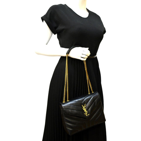 YVES SAINT LAURENT Loulou Small Matelasse Leather Chain Shoulder Bag Black