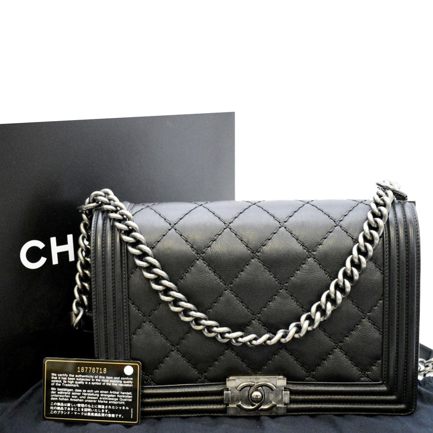 CHANEL Authentic Wild Stitch Trifold Long Wallet White Ivory from