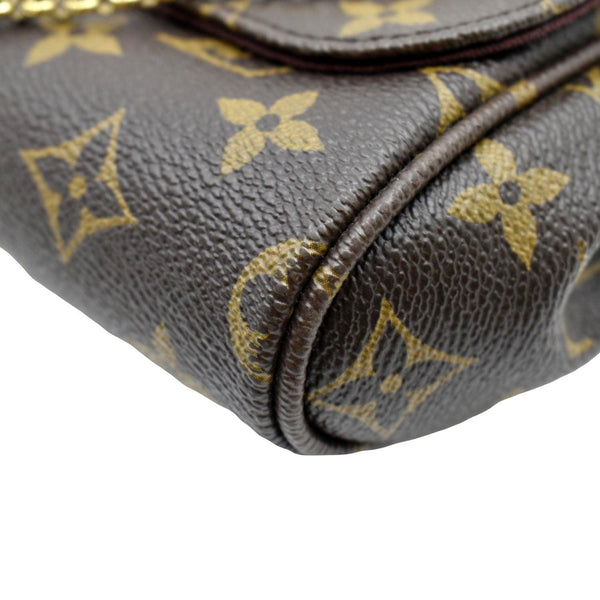 LOUIS VUITTON Favorite MM Monogram Canvas Crossbody Bag Brown
