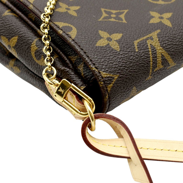LOUIS VUITTON Favorite MM Monogram Canvas Crossbody Bag Brown