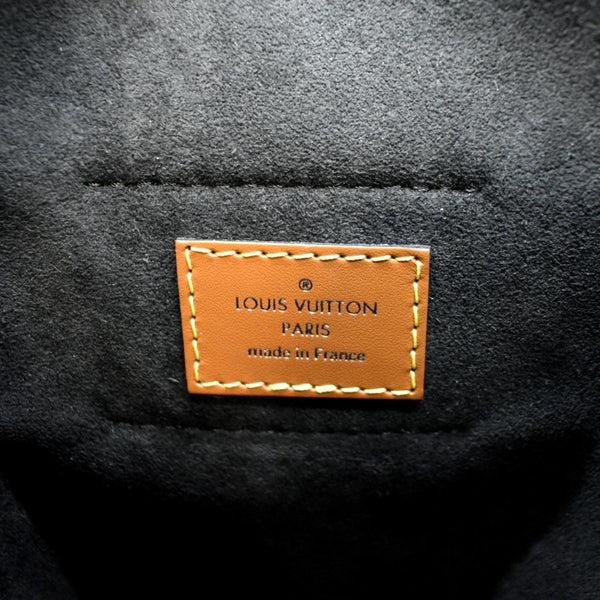 LOUIS VUITTON Twist Epi Leather Bucket Crossbody Bag Black