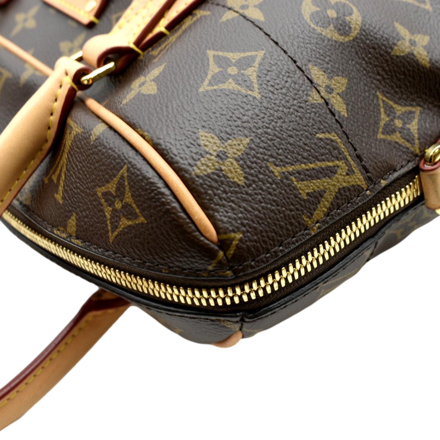 Louis Vuitton Carryall mm Bag, Black, One Size