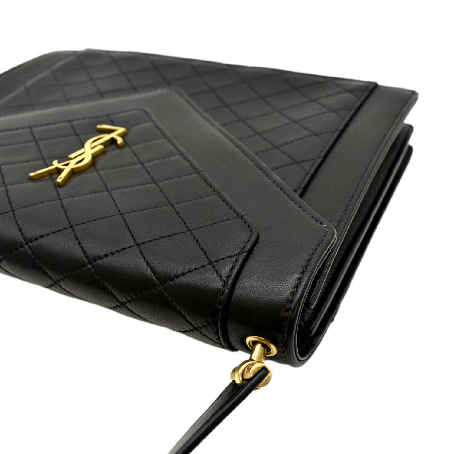 Gaby Small Leather Clutch in Black - Saint Laurent