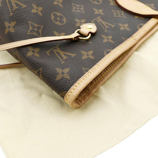 LOUIS VUITTON Neverfull GM Monogram Canvas Tote Bag Fuchsia