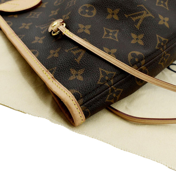 LOUIS VUITTON Neverfull GM Monogram Canvas Tote Bag Fuchsia