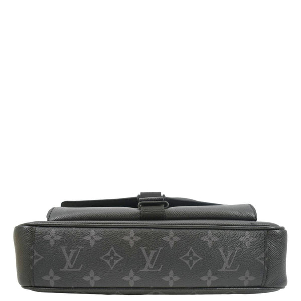 LOUIS VUITTON Taigarama Messengerama Monogram Eclipse Messenger Bag Grey