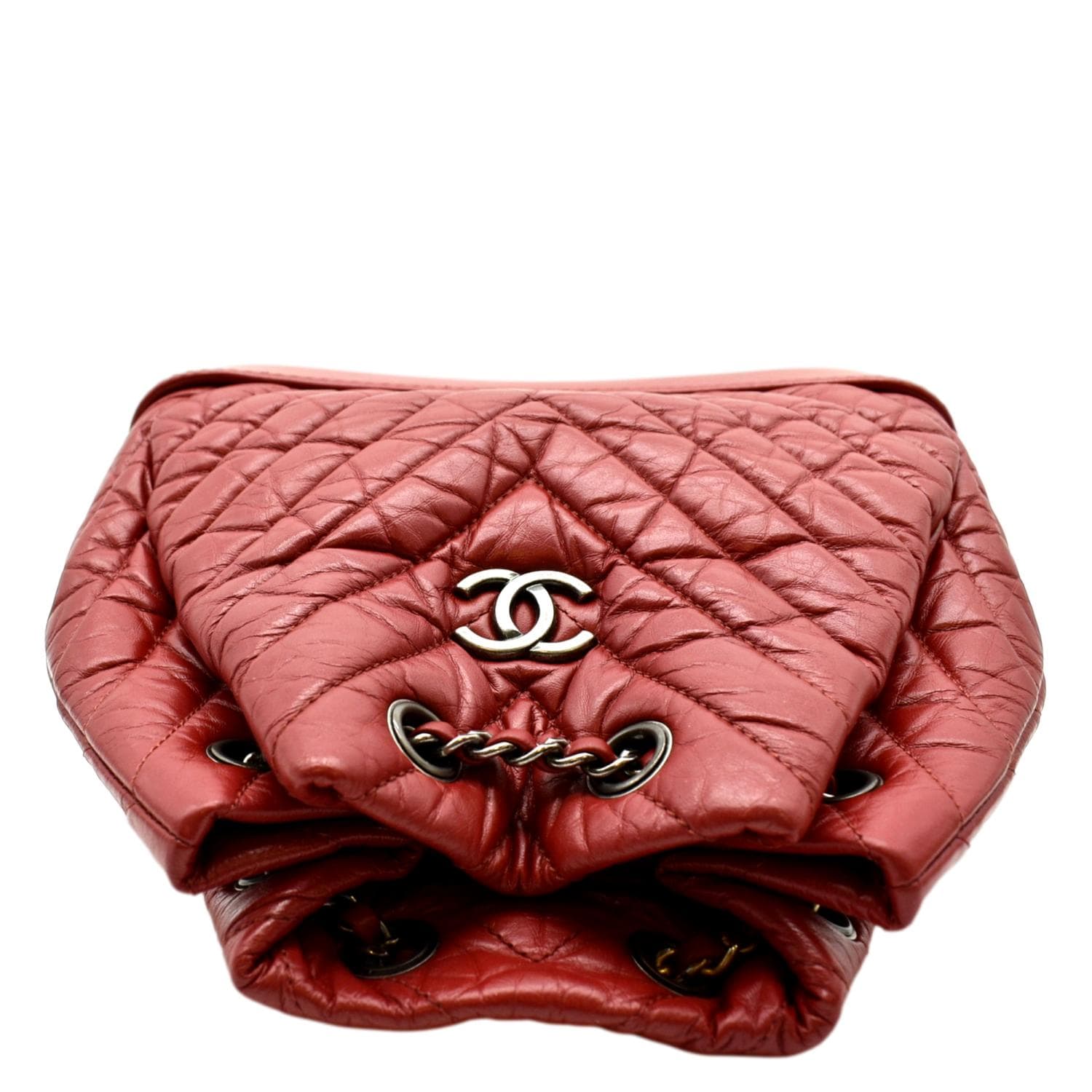 chanel red quilted caviar leather backpack bag CHANEL Gabrielle Chevron Aged Calfskin Leather Backpack Bag Red