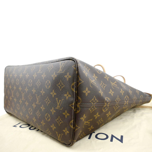 LOUIS VUITTON Neverfull GM Monogram Canvas Tote Bag Fuchsia