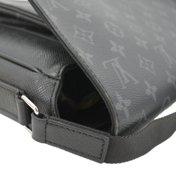 LOUIS VUITTON Taigarama Messengerama Monogram Eclipse Messenger Bag Grey