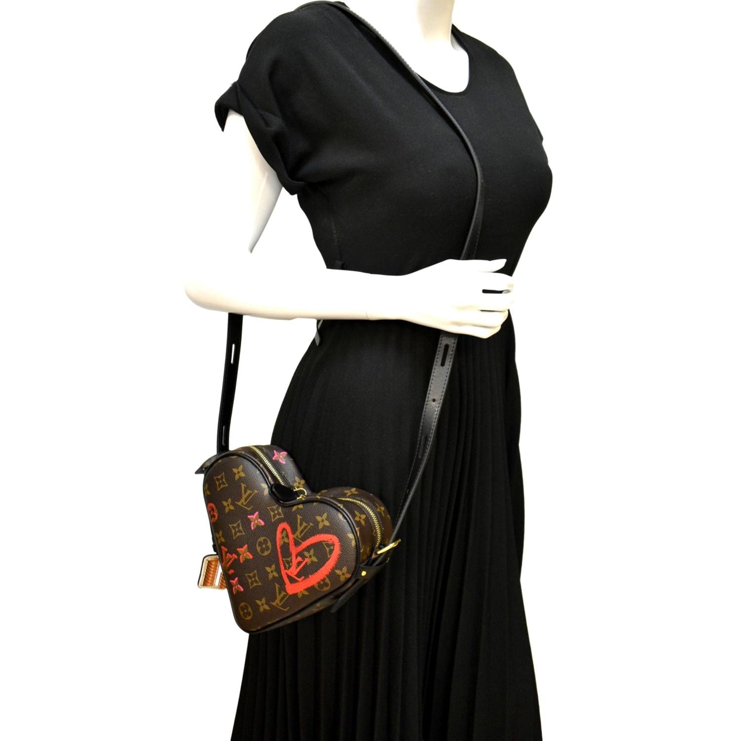 Coeur game on leather crossbody bag Louis Vuitton Brown in Leather