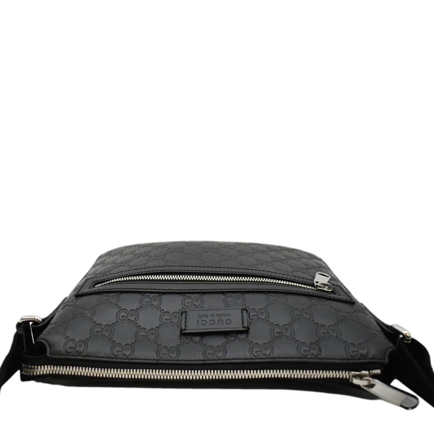 GUCCI GG Embossed Signature Crossbody Messenger Bag Black Leather 406410  Auth