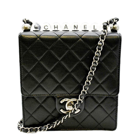 Chanel Pre-owned 2002 CC Timeless Shoulder Bag - Black