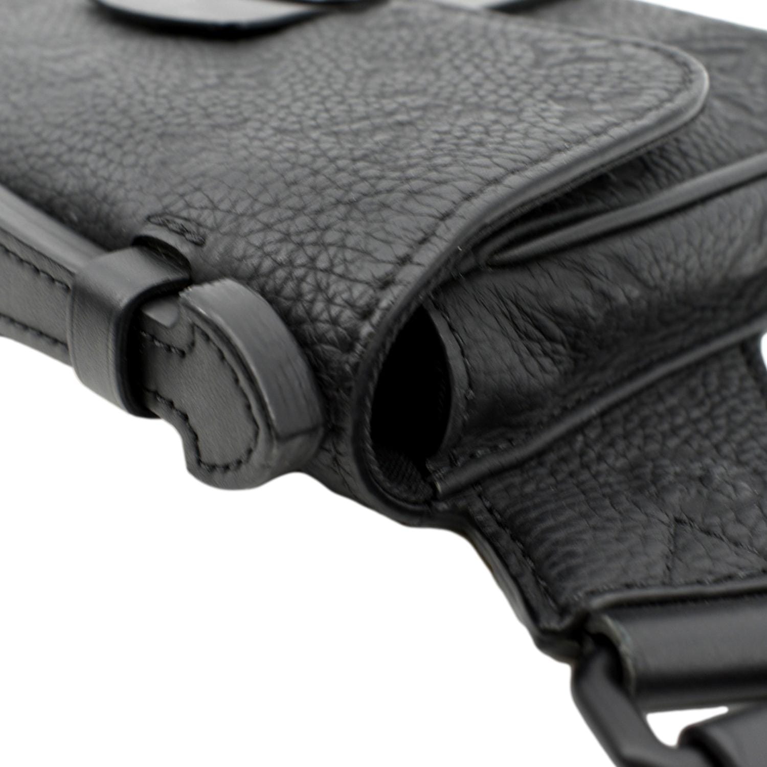 Shop Louis Vuitton Men's Black Smart Phone Cases