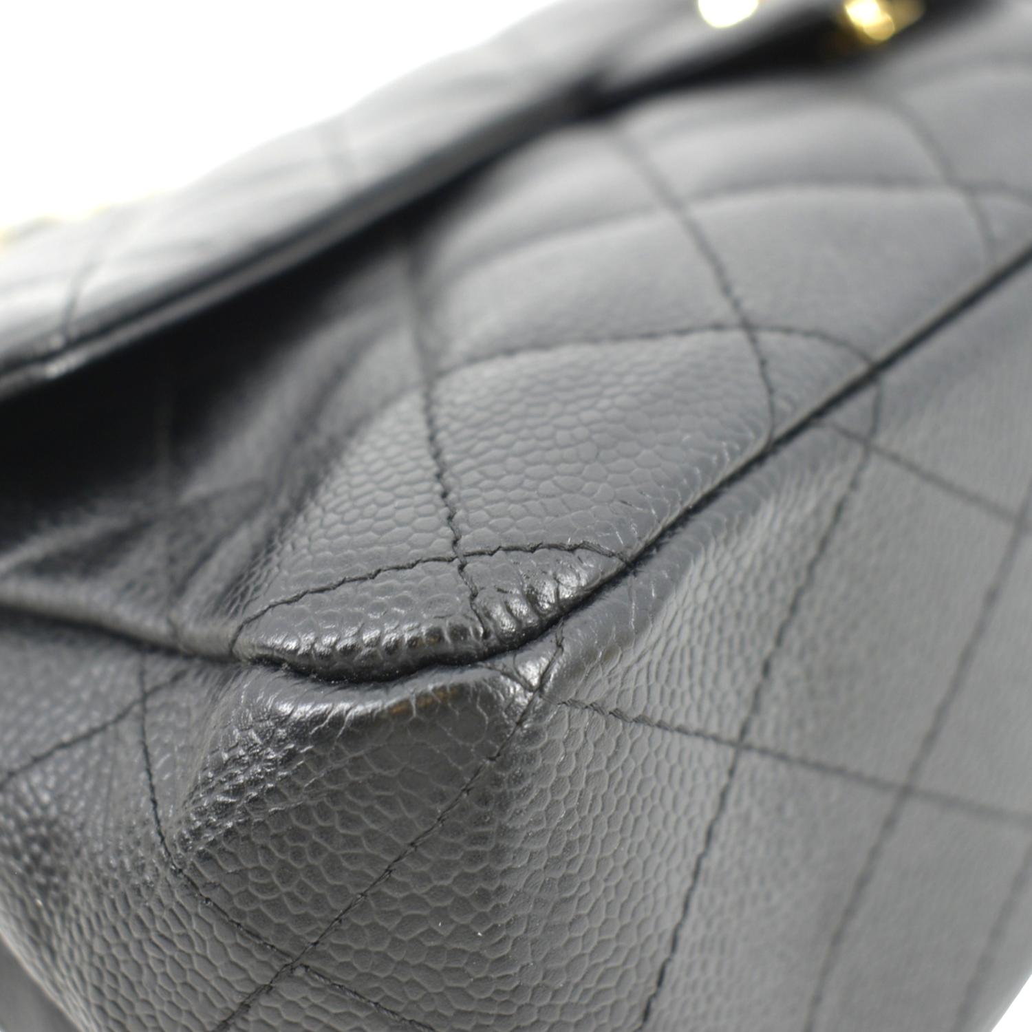 Black Chanel Jumbo Classic Lambskin Maxi Single Flap Shoulder Bag
