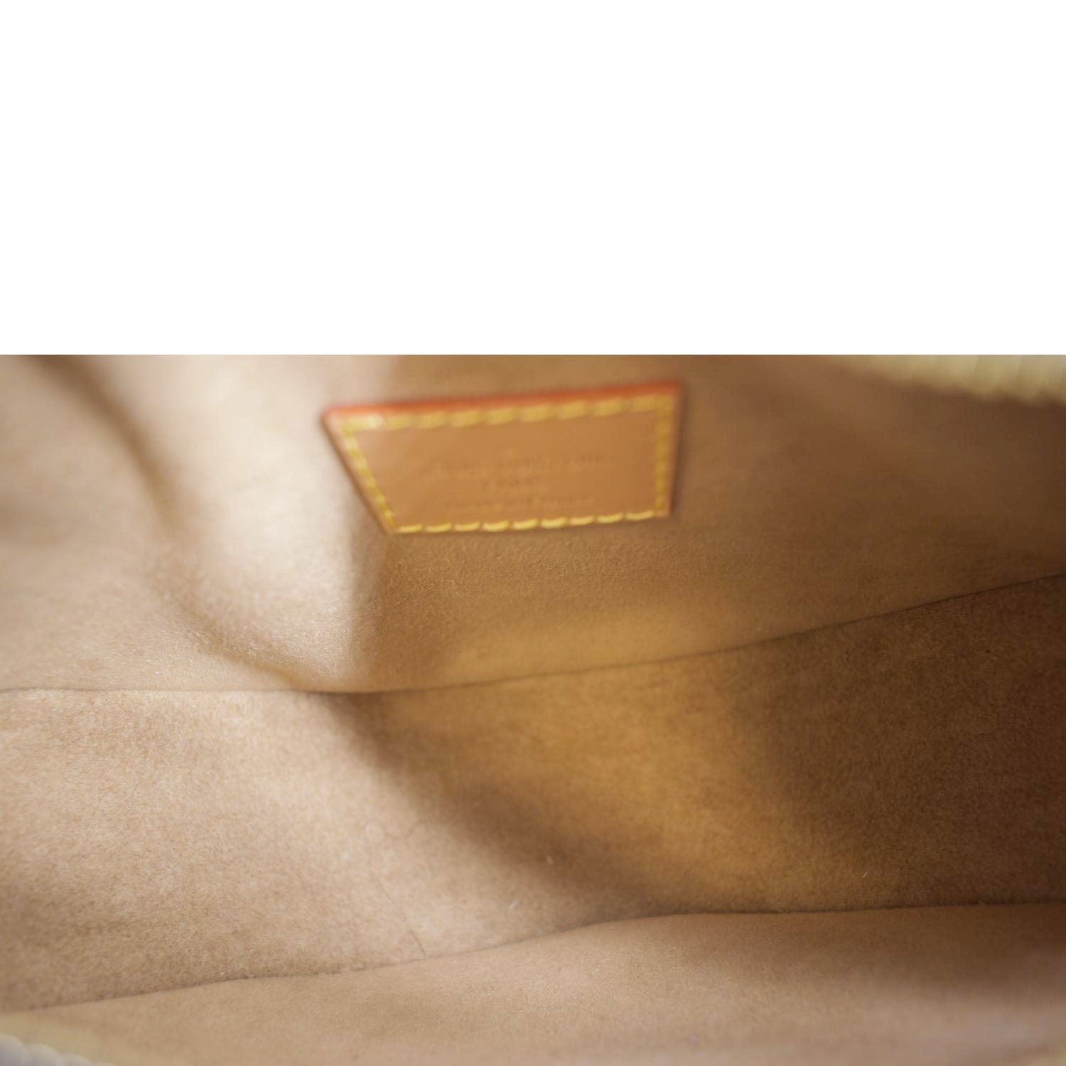 Louis Vuitton Loop Baguette Bag Pea Bag Underarm Bag Handy Shoulder Bag in  2023