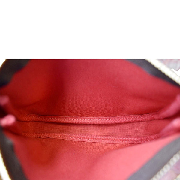 Exquisite Louis Vuitton Jasmine bag in Red Epi leather