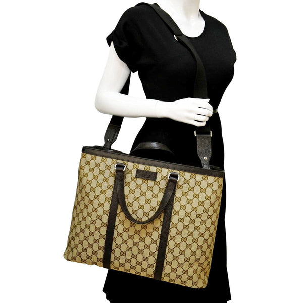 GUCCI GG Supreme Canvas Shopping Tote Bag Beige 449169