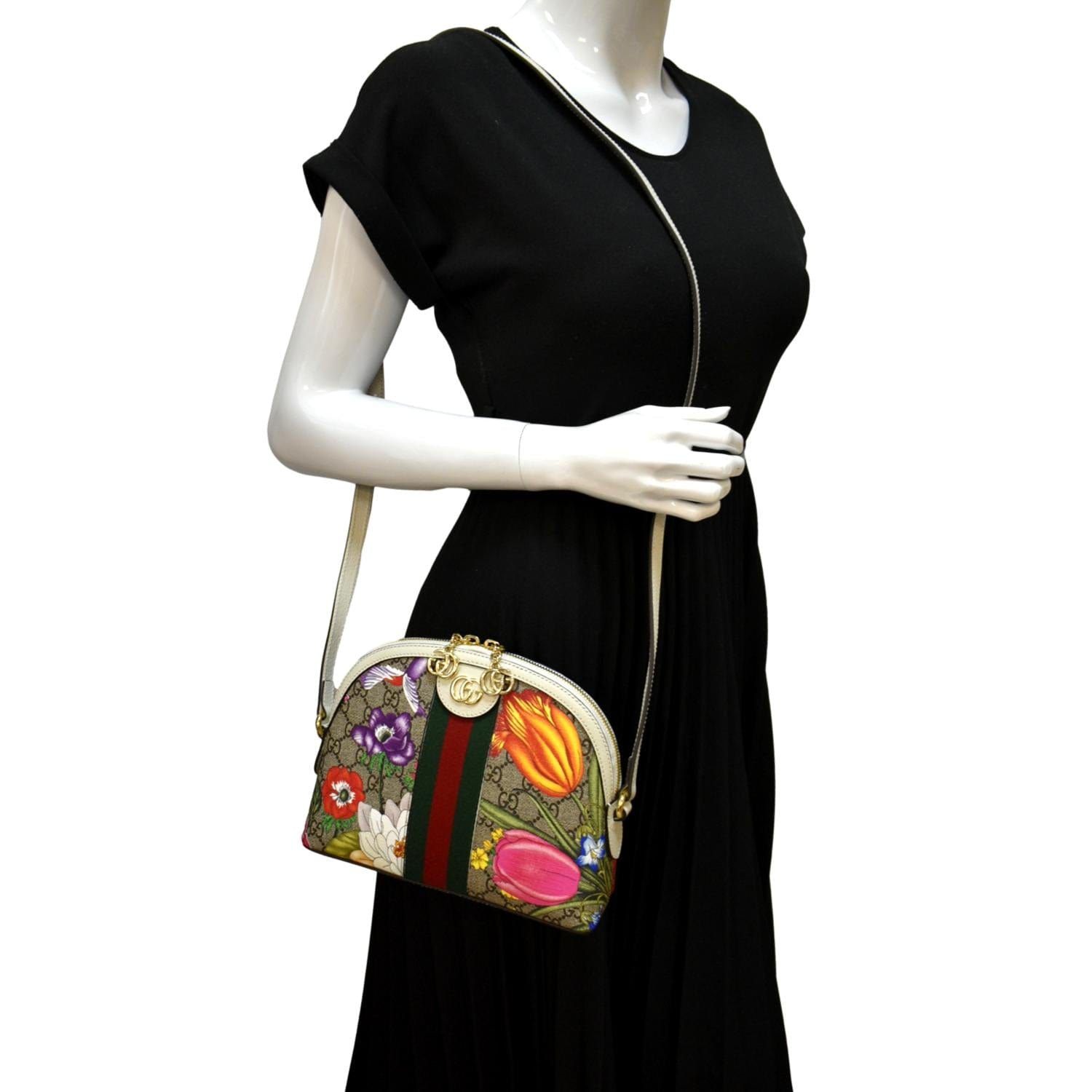 Supreme Women's Shoulder Bags
