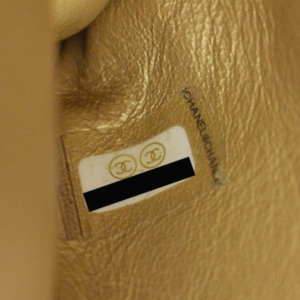 CHANEL Trendy Spirit 28 Top Handle Quilted Leather Shoulder Bag Red