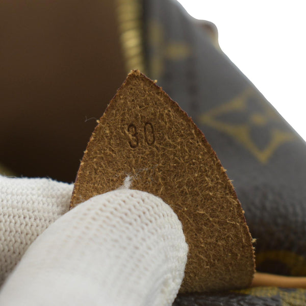 LOUIS VUITTON Speedy 30 Monogram Canvas Satchel Bag Brown