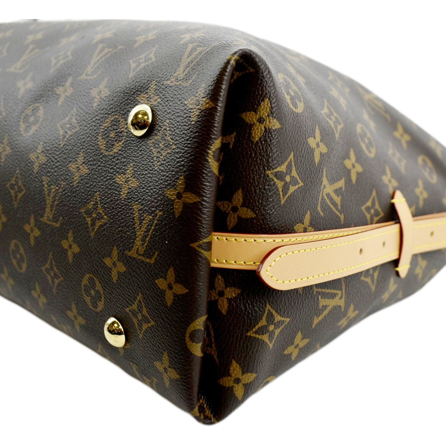 Louis Vuitton Carryall mm Monogram Canvas Shoulder Bag Brown