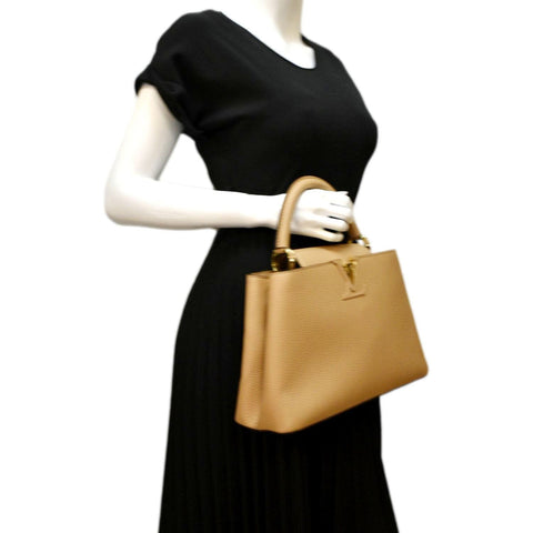 LOUIS VUITTON Capucines MM Taurillon Leather Satchel Bag Golden