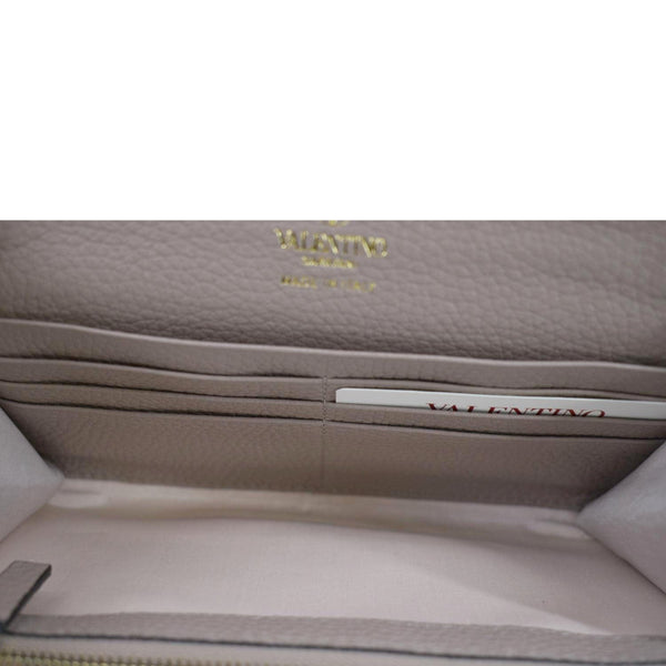 VALENTINO Garavani Small Rockstud Flap Leather Crossbody Bag Beige