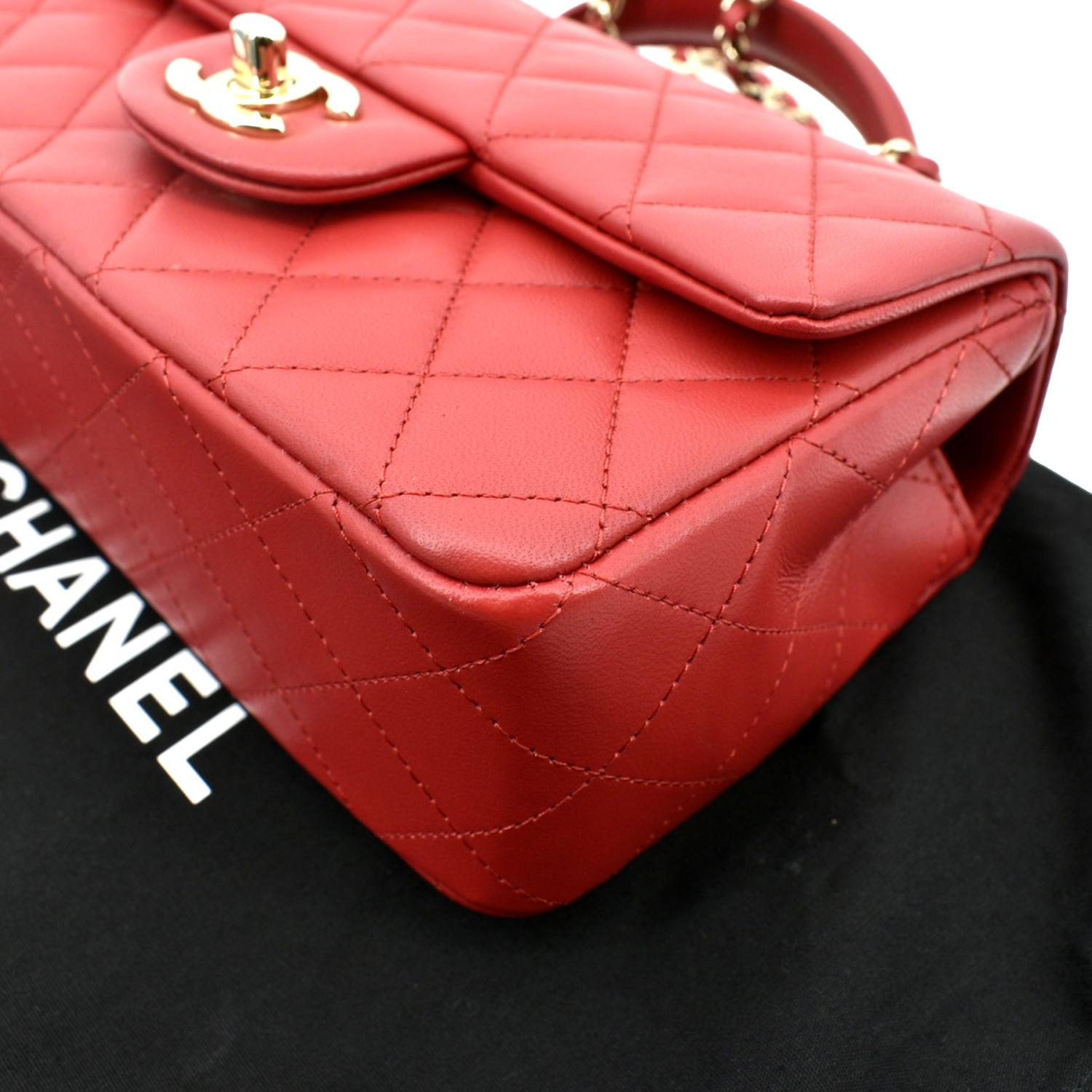Pastel pink Chanel Classic Flap bag. ETOILE LUXURY VINTAGE
