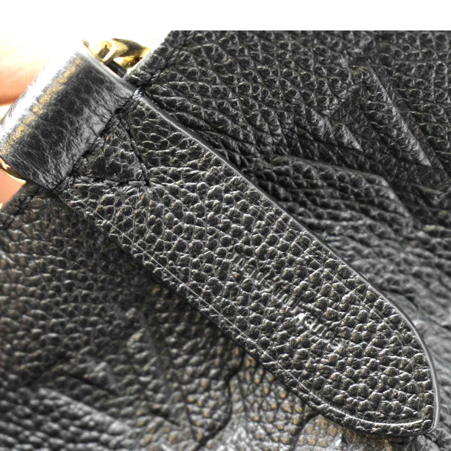 LOUIS VUITTON M45497 NeoNoe MM Monogram Empreinte Leather Shoulder Bag Black