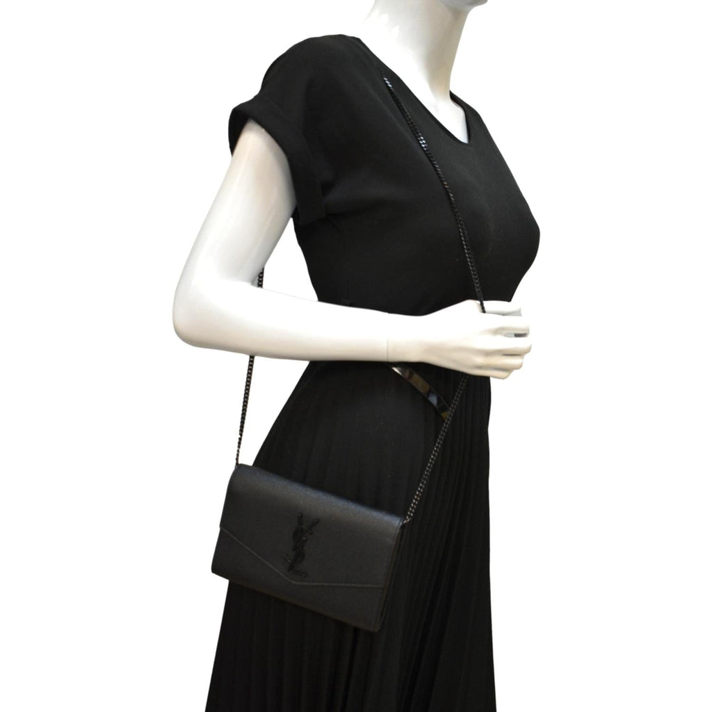 YVES SAINT LAURENT Flap Chain Grain De Poudre Leather Crossbody Bag Bl